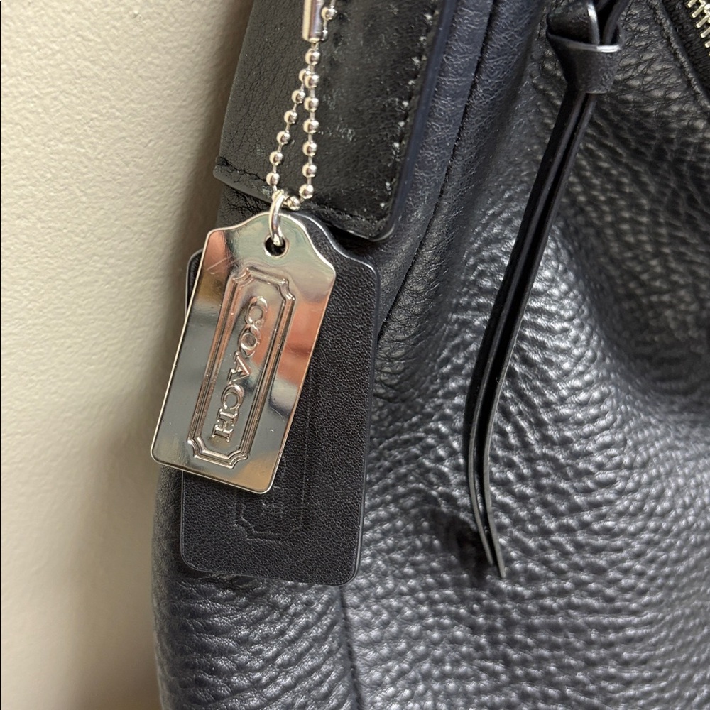 Coach Bleeker Sullivan Pebbled Black Leather Shou… - image 6